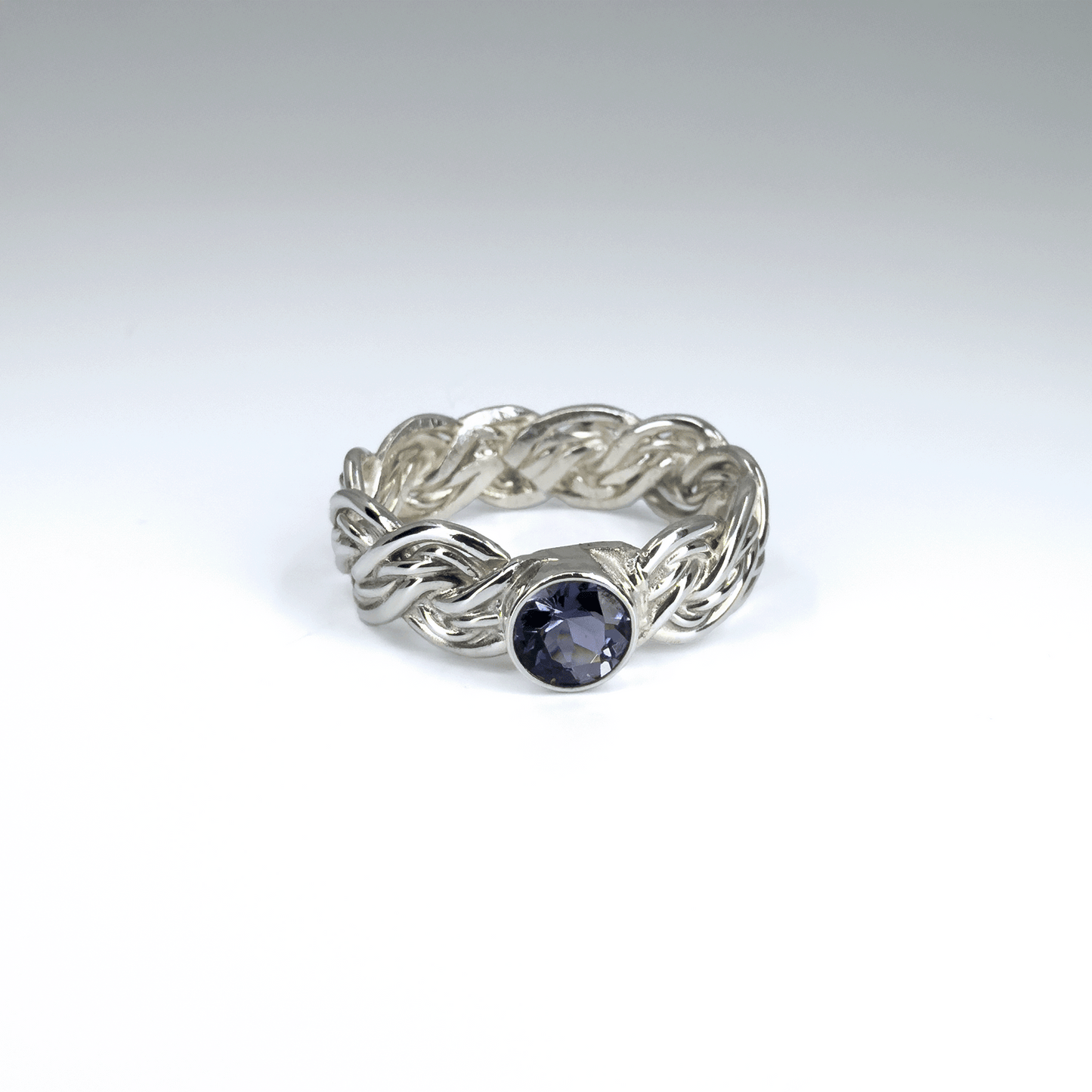 BRAIDED RING - IOLITE